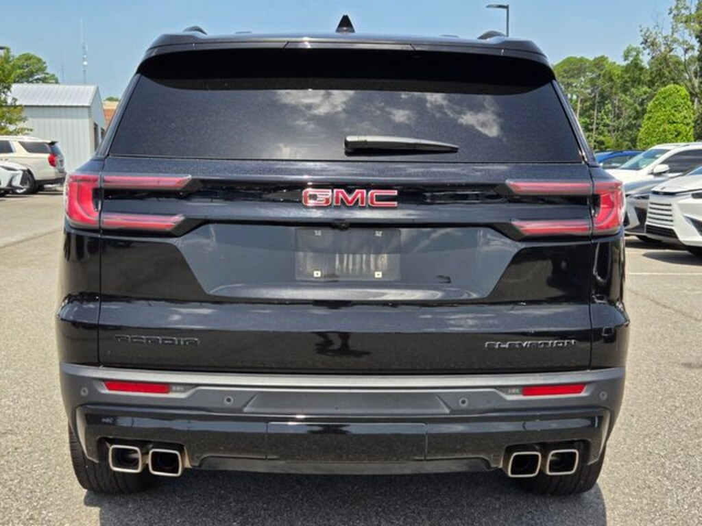Used 2024 GMC Acadia Elevation SUV