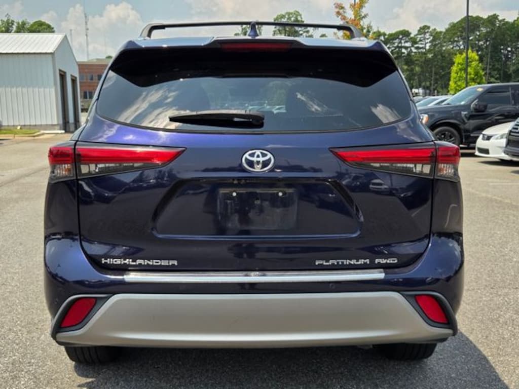 Used 2020 Toyota Highlander Platinum SUV