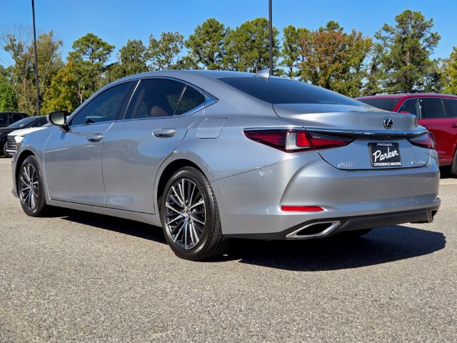 Used 2023 Lexus ES 350 Sedan
