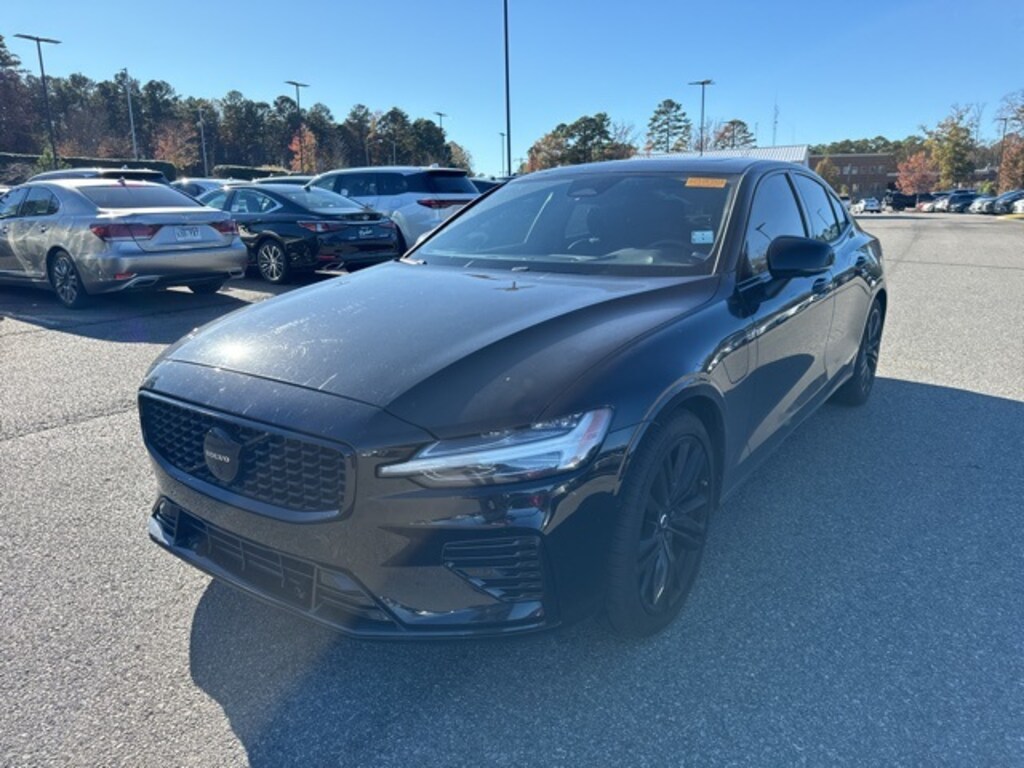 Used 2023 Volvo S60 Recharge Plug-In Hybrid Plus Black Sedan