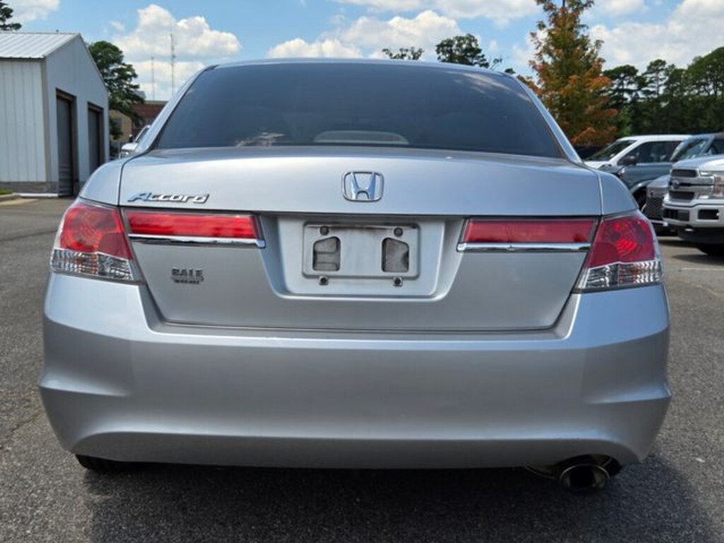 Used 2011 Honda Accord 2.4 LX-P Sedan