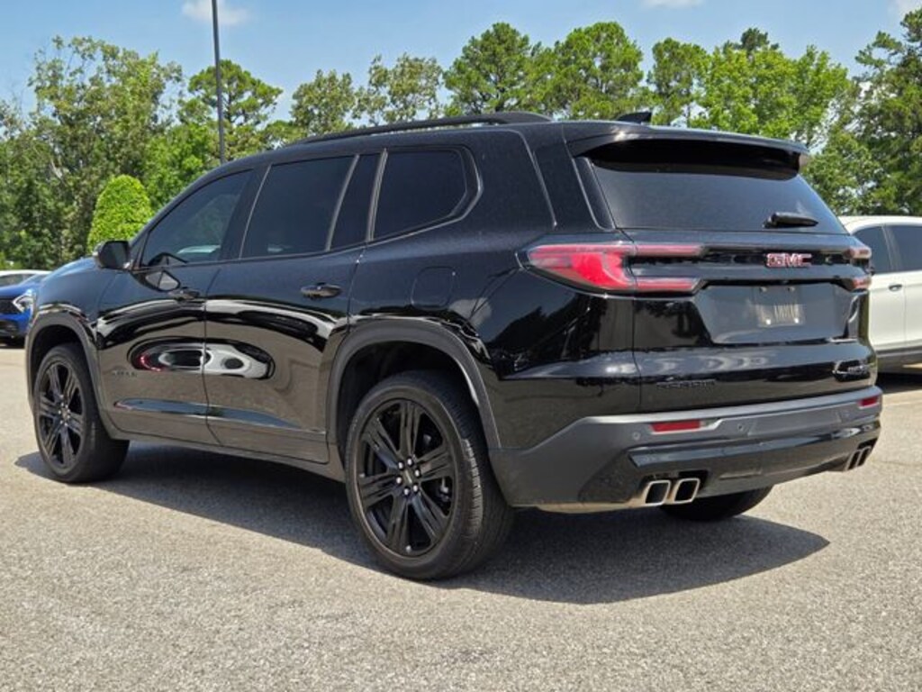 Used 2024 GMC Acadia Elevation SUV