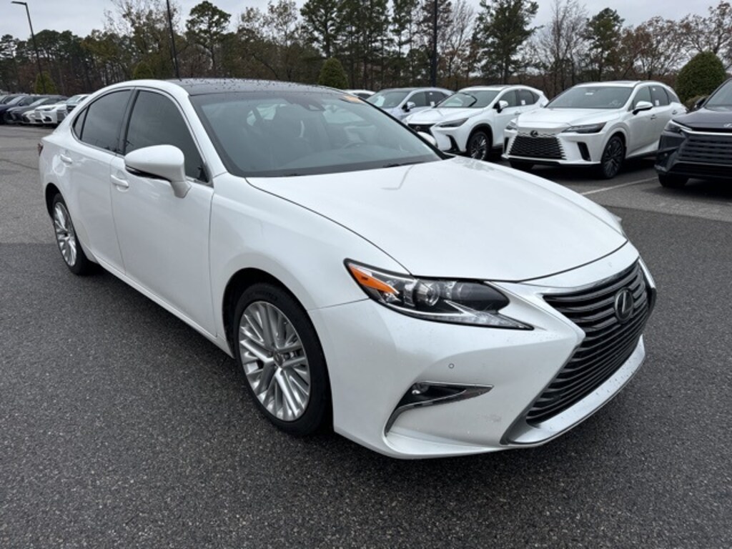 Used 2017 Lexus ES 350 Sedan