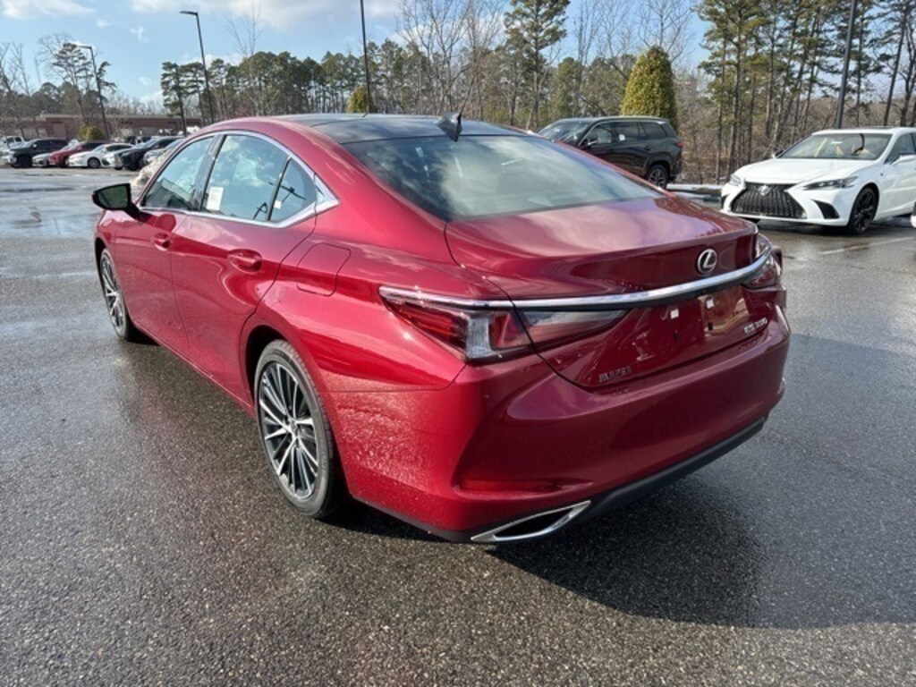 New 2025 Lexus ES 350 Sedan