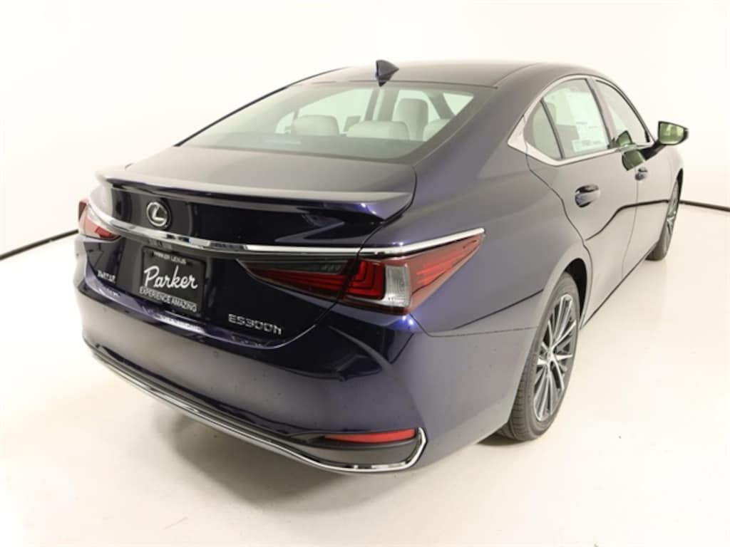 New 2025 Lexus ES 300h Sedan
