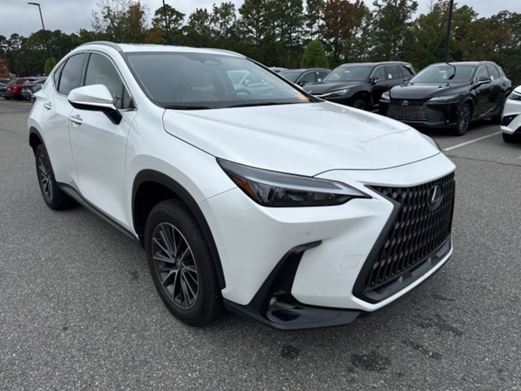 Used 2025 Lexus NX 250 Premium SUV