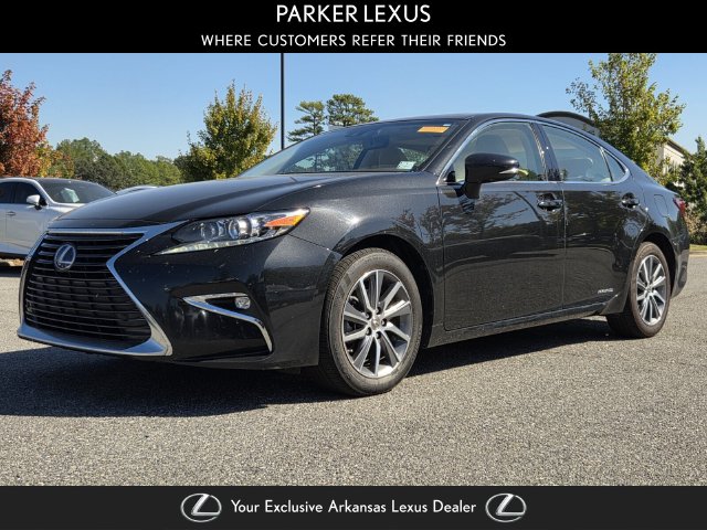 Used 2017 Lexus ES 300h Sedan