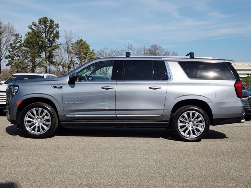 Used 2022 GMC Yukon XL Denali SUV