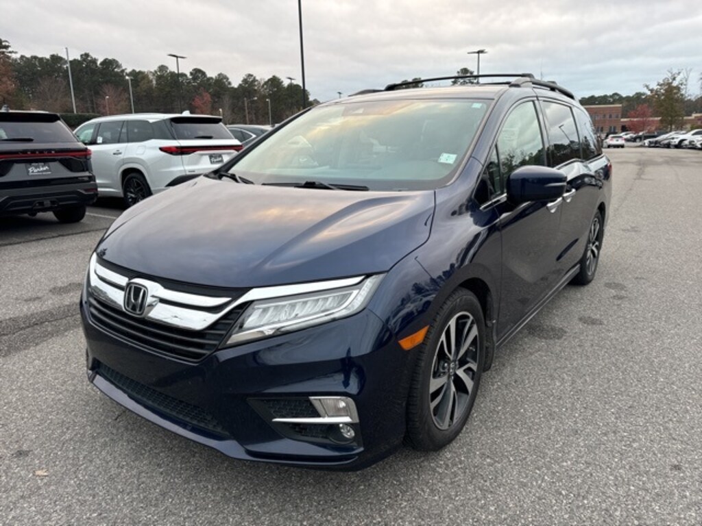 Used 2018 Honda Odyssey Elite Van