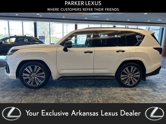 2026 LEXUS LX 700h Luxury