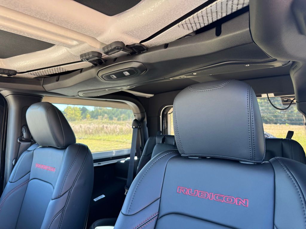 2026 Jeep Wrangler 2-Door Rubicon X - Photo 7