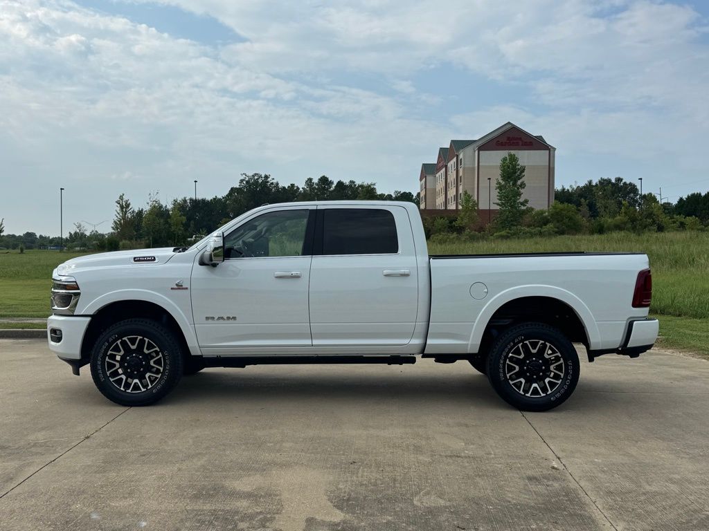 2026 RAM 2500 Limited - Photo 11