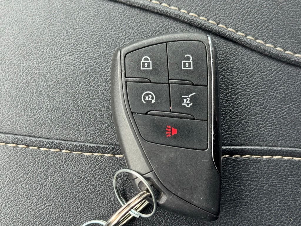 2025 GMC Acadia Elevation - Photo 25