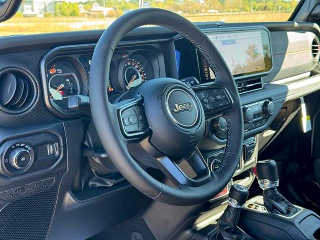 New 2026 Jeep Wrangler 2-Door Recon 4x4 Sport Utility