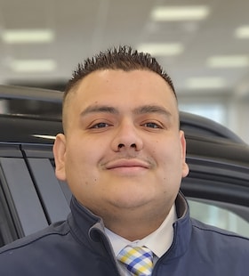 Staff member Elmer Reynoso from 543475a45e8b