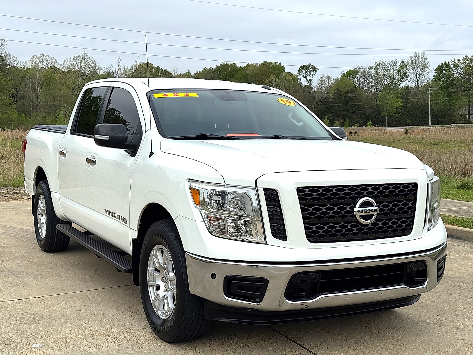 2019 Nissan Titan SV