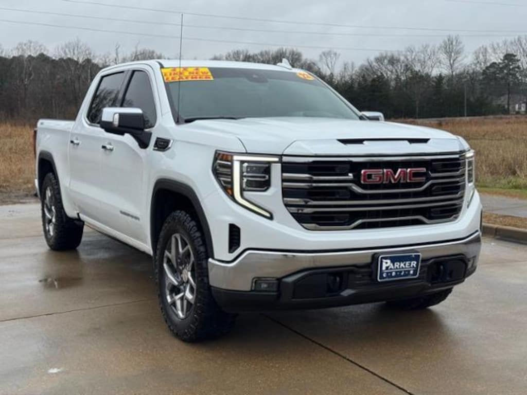 Used 2022 GMC Sierra 1500 4WD Crew Cab Short Box SLT Truck