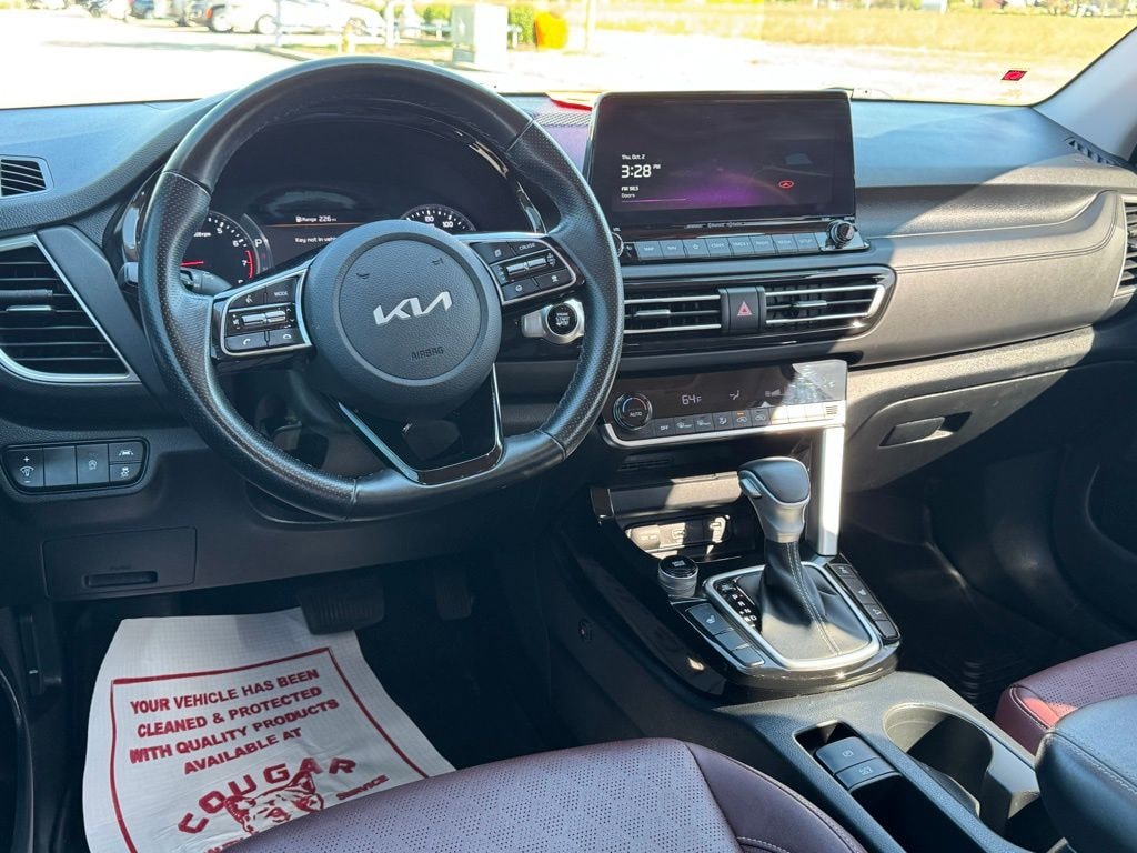 Used 2023 Kia Seltos SX SUV