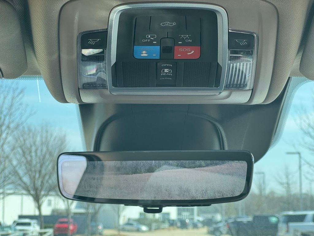 2026 RAM 2500 Laramie - Photo 16
