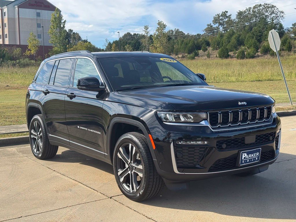 2027 Jeep Grand Cherokee 2 Row LIMITED 4X Sport Utility in Royston, GA