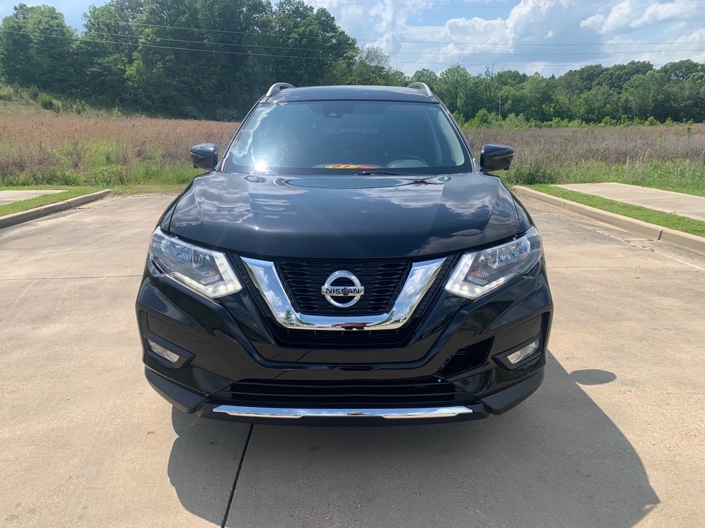 Used 2018 Nissan Rogue SL with VIN JN8AT2MT0JW461200 for sale in Starkville, MS