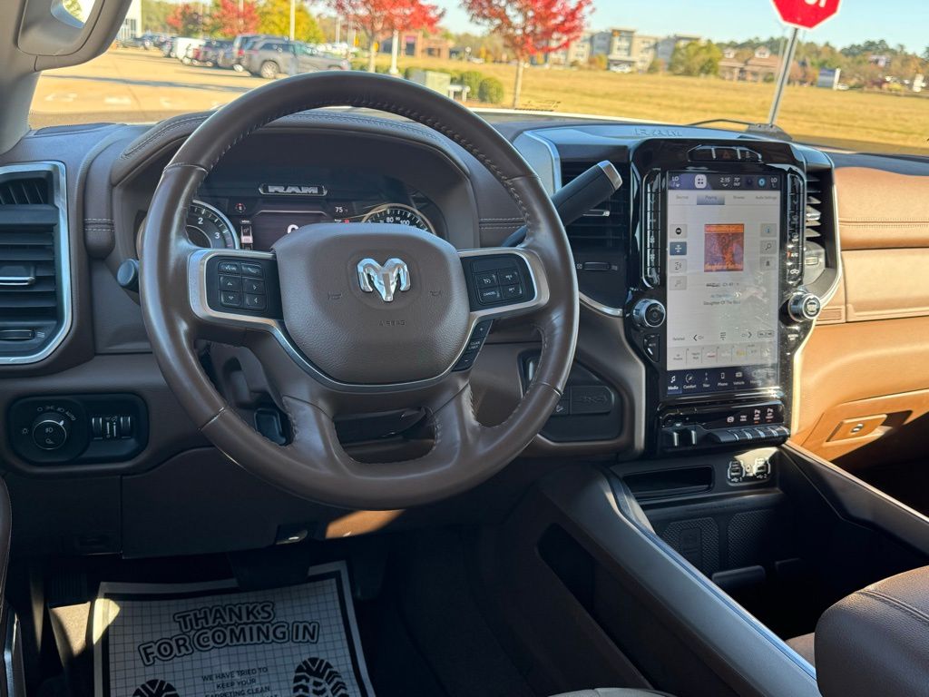 2022 Ram 2500 Laramie photo 3