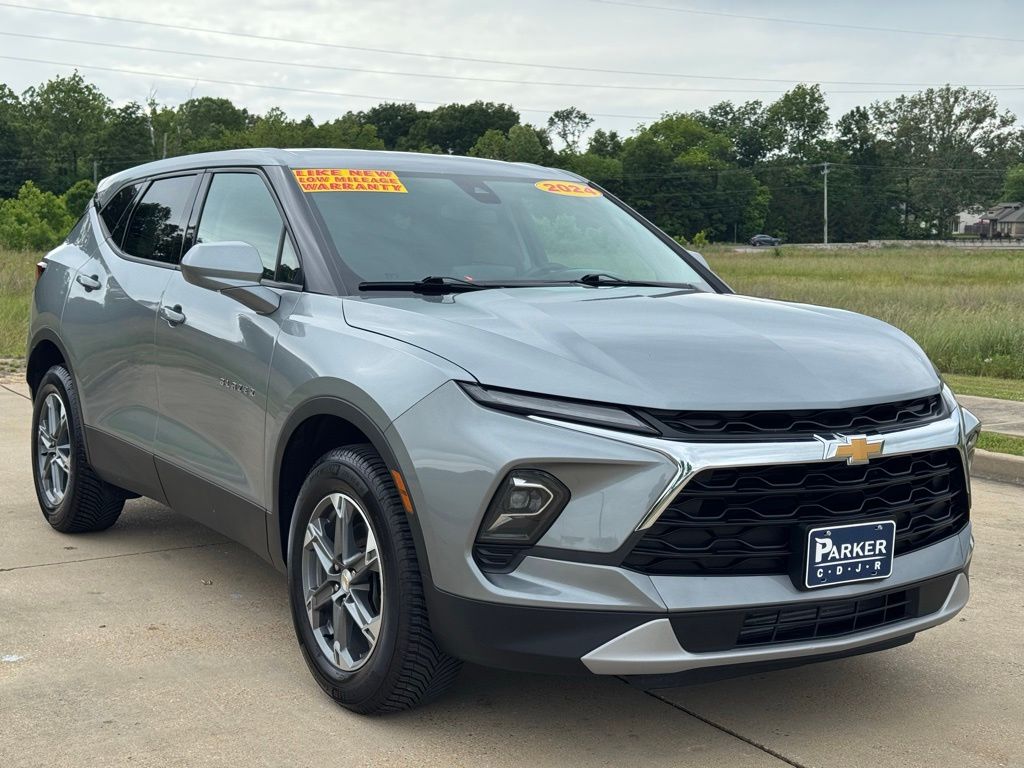 2024 Chevrolet Blazer 2.0T 2LT AWD's photo