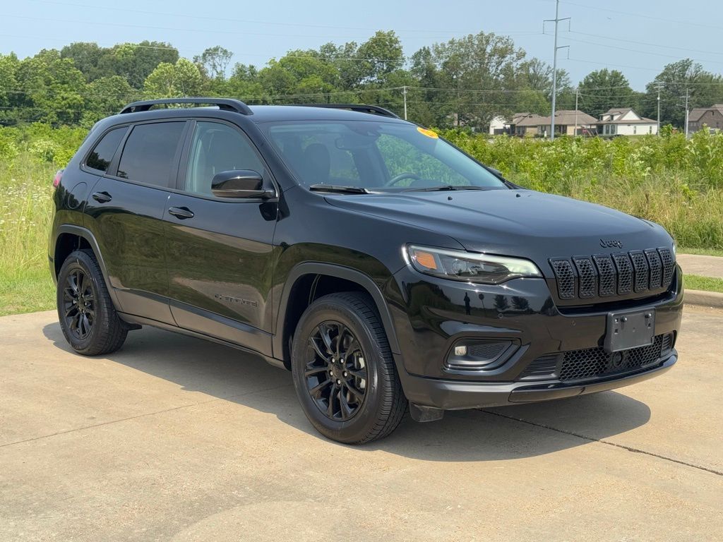 2023 Jeep Cherokee Altitude Lux