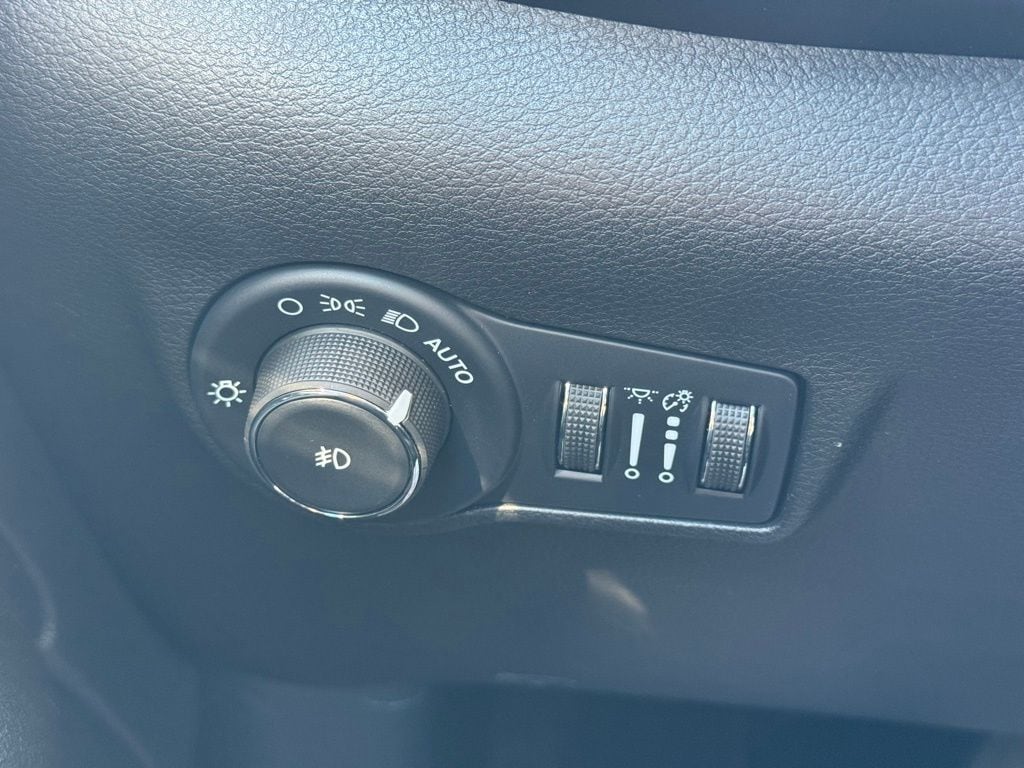 2026 Jeep Compass Limited Altitude - Photo 28