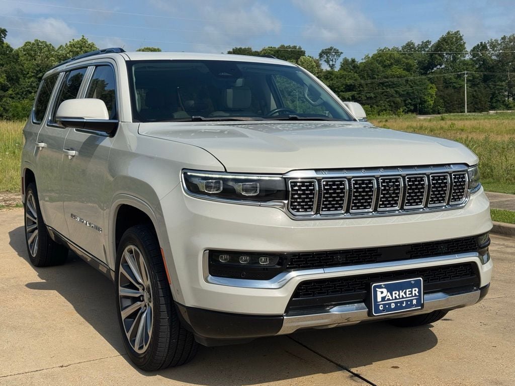 2022 Jeep Grand Wagoneer Series II 4WD's photo