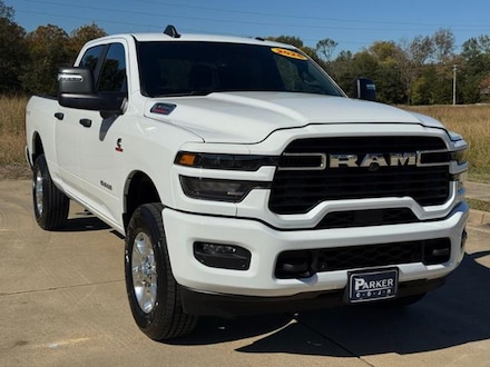 2026 Ram 3500 Big Horn Crew Cab 4x4 64 Box Pickup