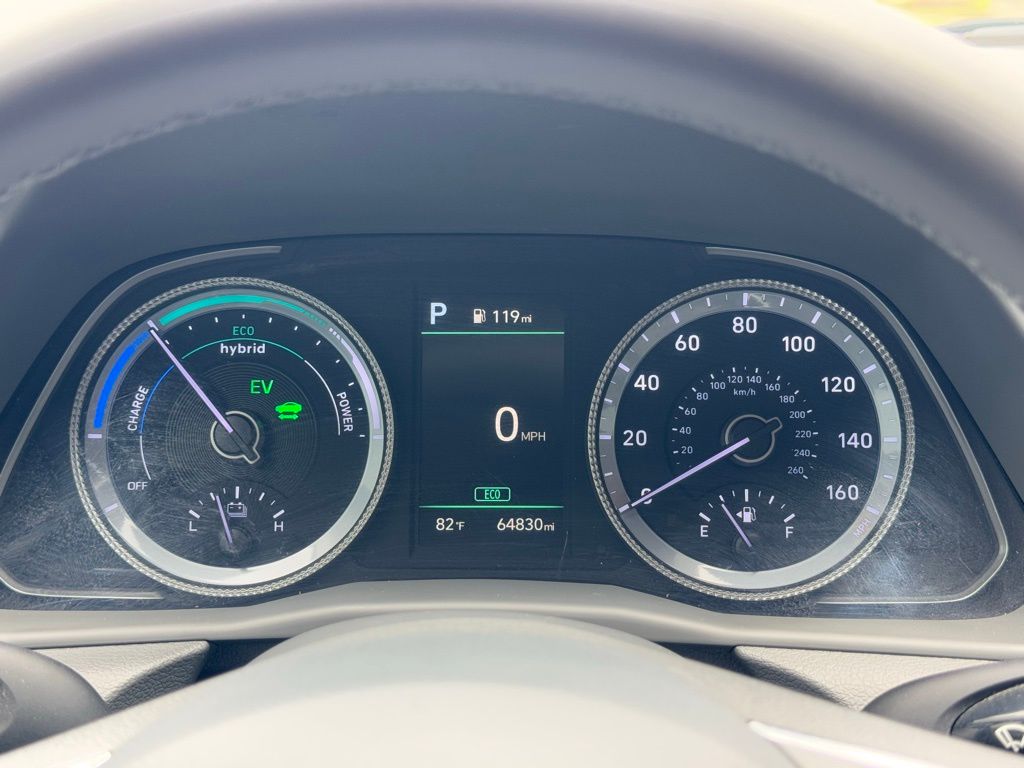 Used 2023 Hyundai Sonata Hybrid SEL with VIN KMHL34JJ7PA054186 for sale in Starkville, MS