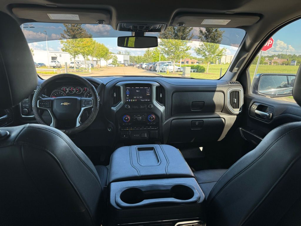 2021 Chevrolet Silverado 1500 LTZ photo 4