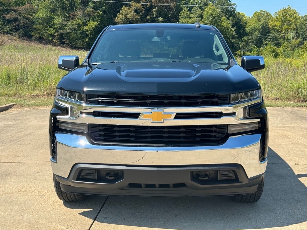 Used 2021 Chevrolet Silverado 1500 LT with VIN 1GCPYJEK1MZ450085 for sale in Starkville, MS