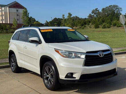 2016 Toyota Highlander XLE V6 SUV