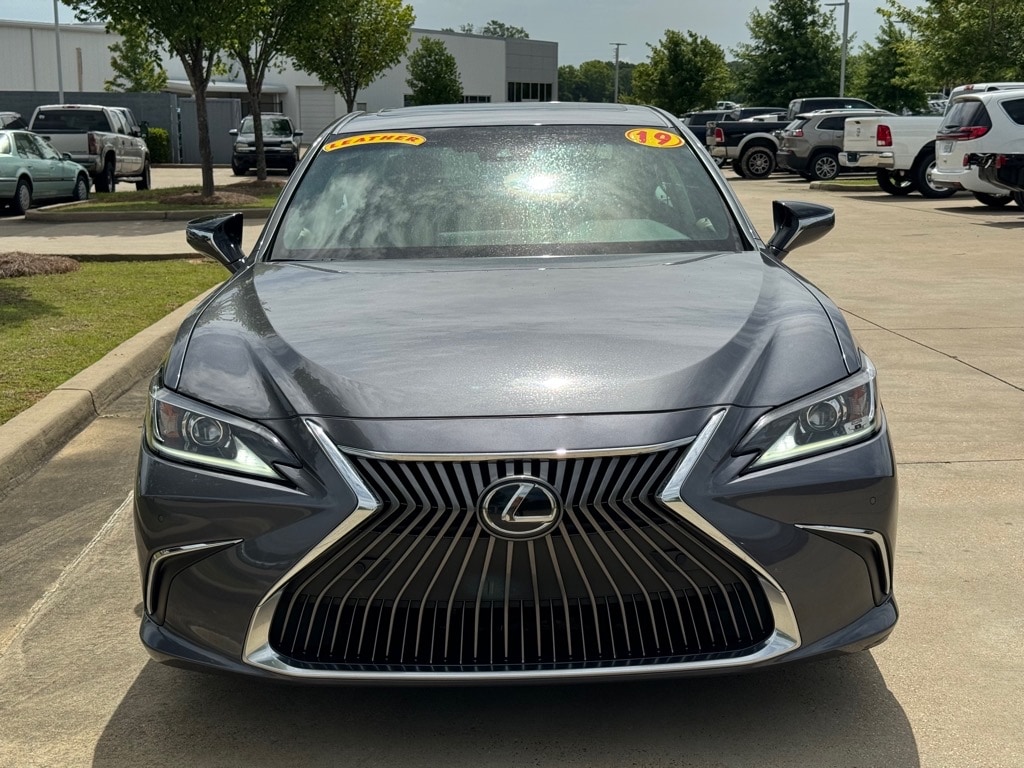 Used 2019 Lexus ES 350 Luxury with VIN 58ABZ1B13KU013853 for sale in Starkville, MS