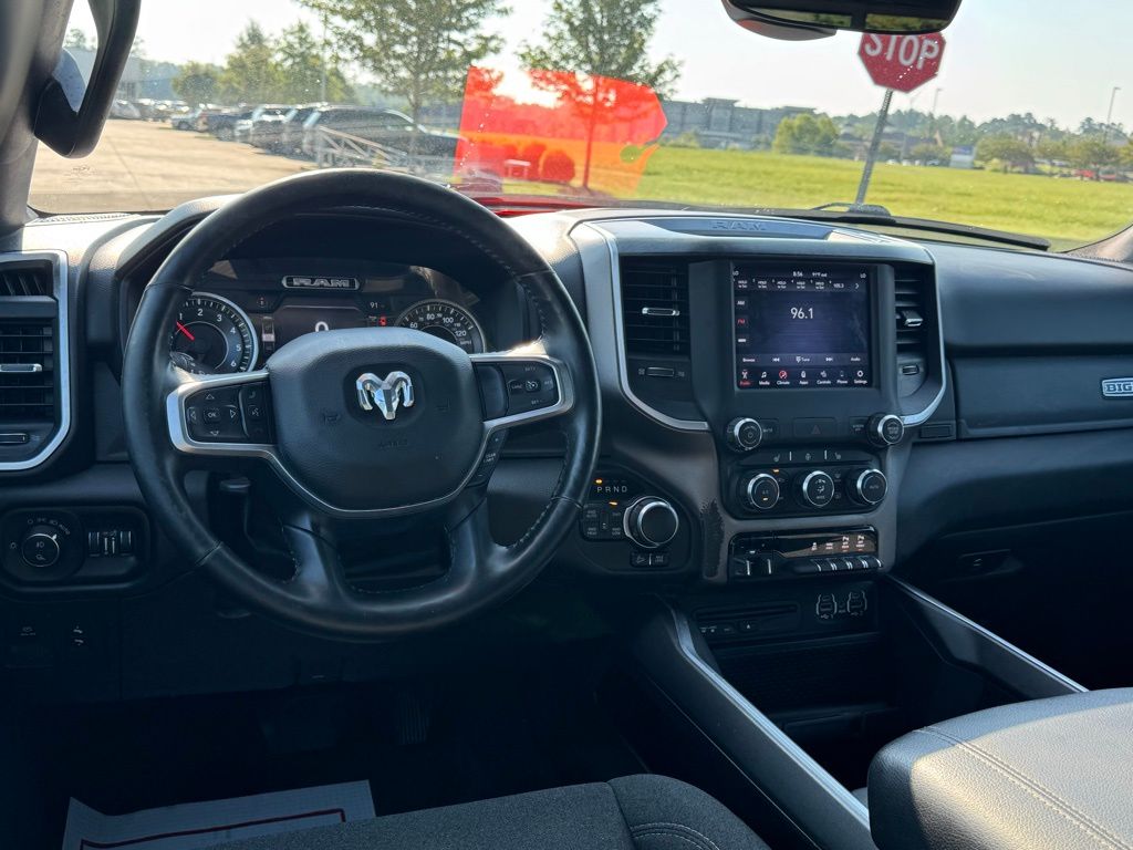 2019 Ram 1500 Big Horn Lone Star photo 3