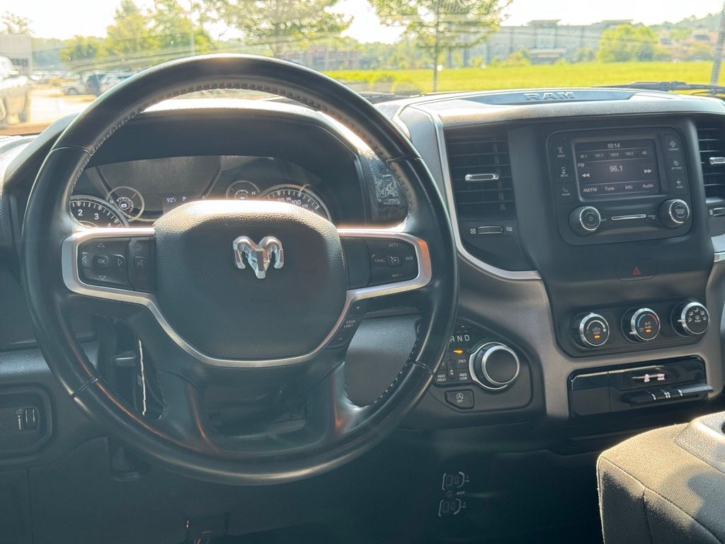 2022 Ram 1500 Big Horn Lone Star photo 3