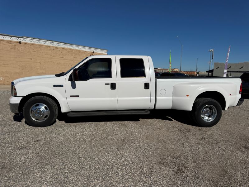 Used 2005 Ford F-350 Super Duty Lariat with VIN 1FTWW32P95EC92567 for sale in Parker, AZ
