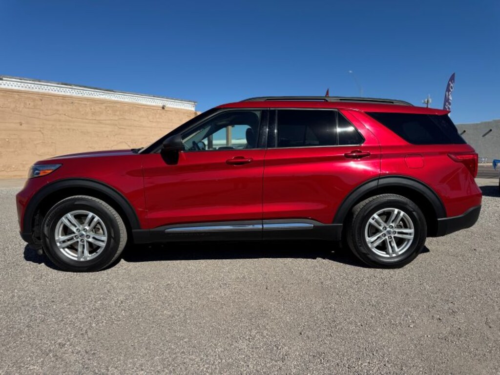 Used 2022 Ford Explorer XLT SUV