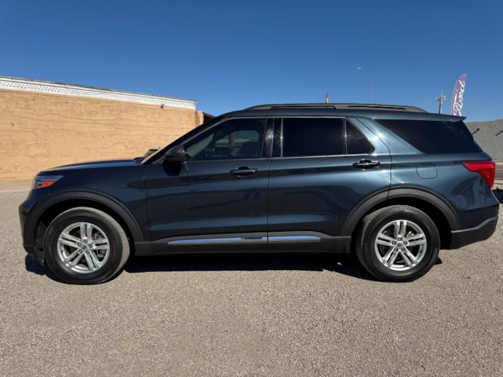 Used 2022 Ford Explorer XLT SUV