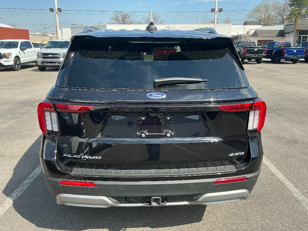 2025 Ford Explorer Platinum - Photo 3
