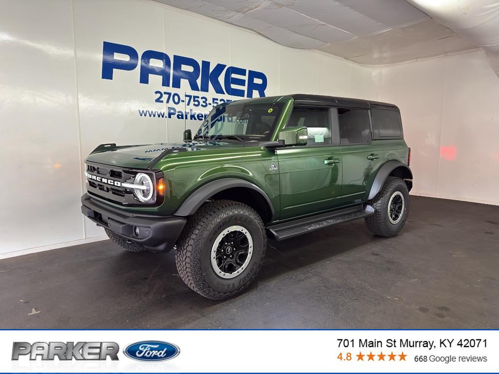 2025 Ford Bronco 4-Door Outer Banks's photo