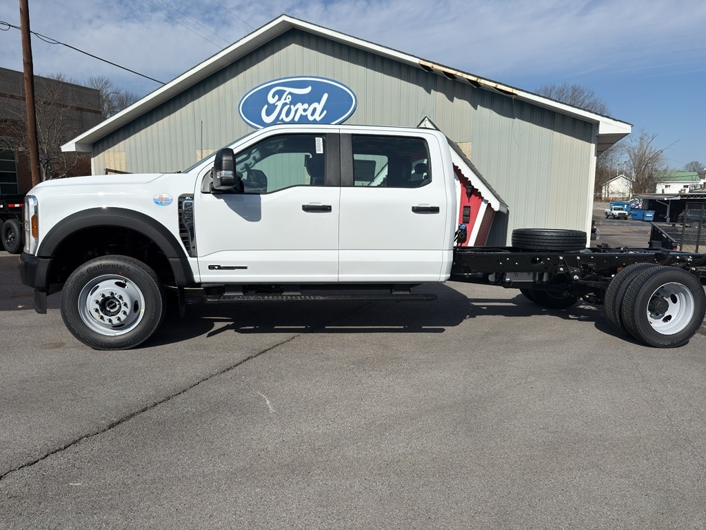 New 2026 Ford F-450 XL Crew Cab