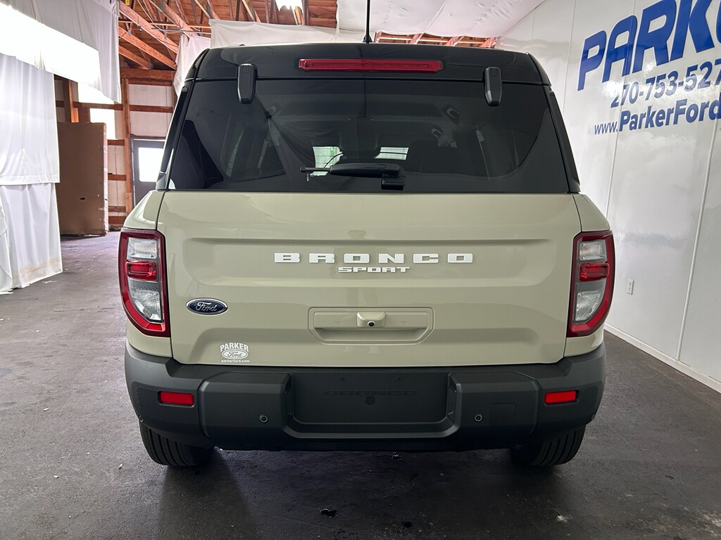 2025 Ford Bronco Sport Outer Banks photo 3