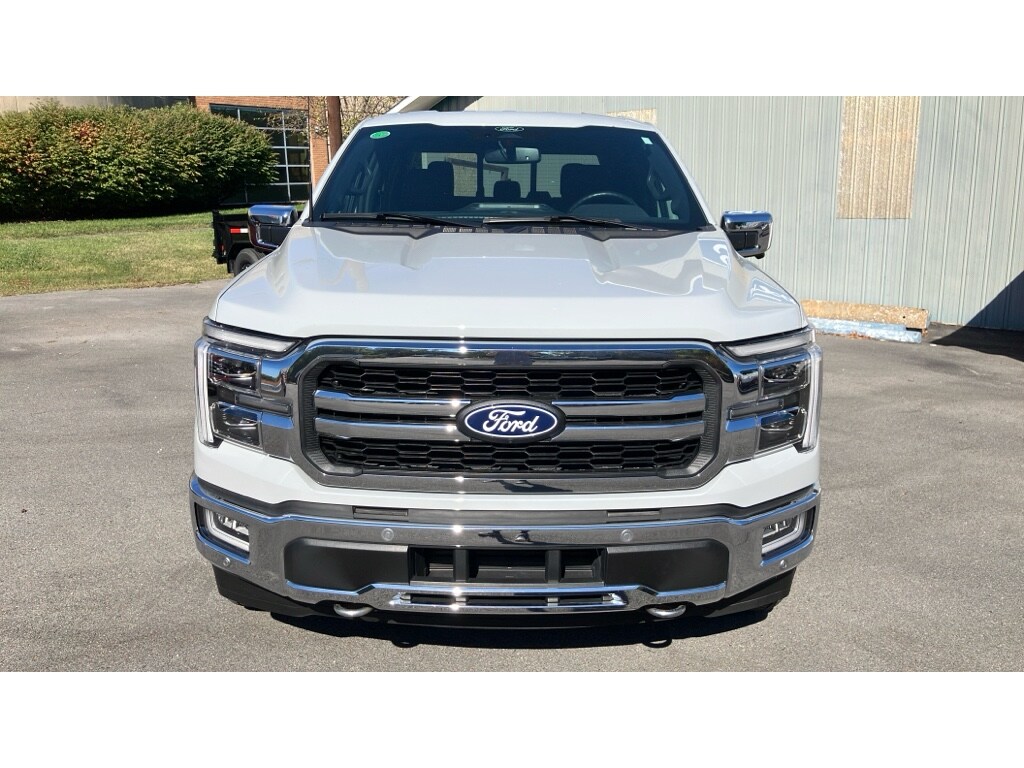 2024 Ford F-150 Lariat photo 2