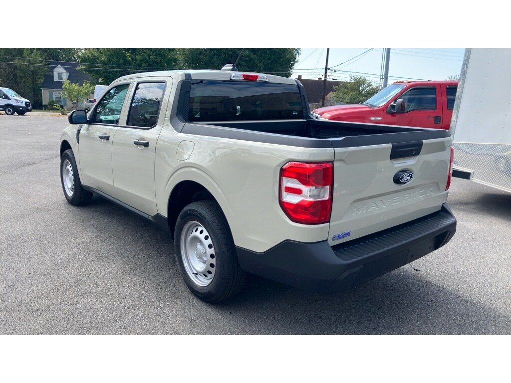 2025 Ford Maverick XL photo 4