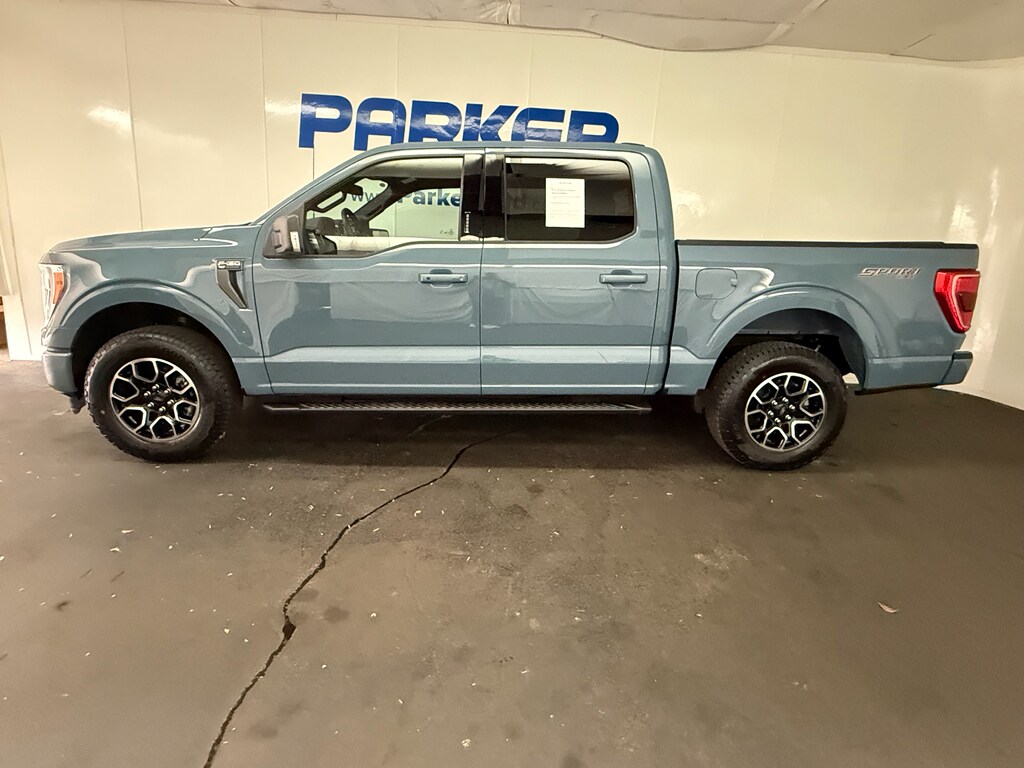 2023 Ford F-150 XLT photo 2