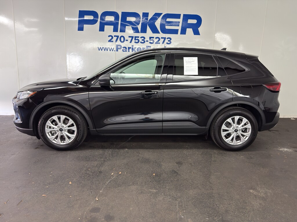 2025 Ford Escape Active photo 3