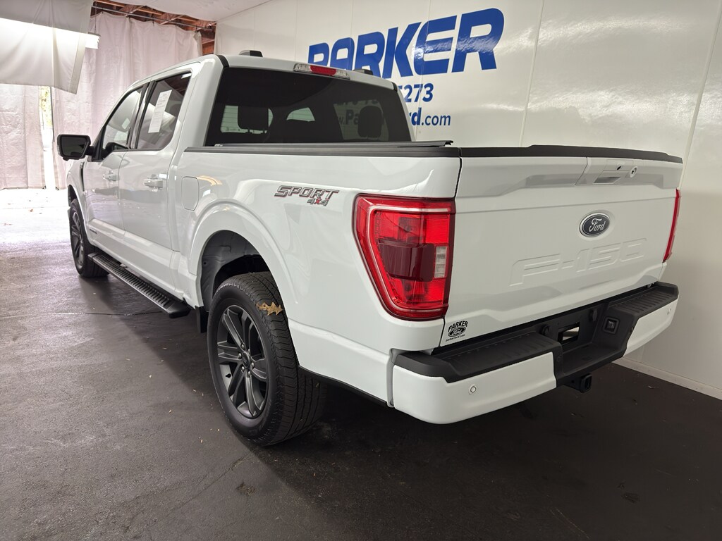 2023 Ford F-150 XLT photo 3